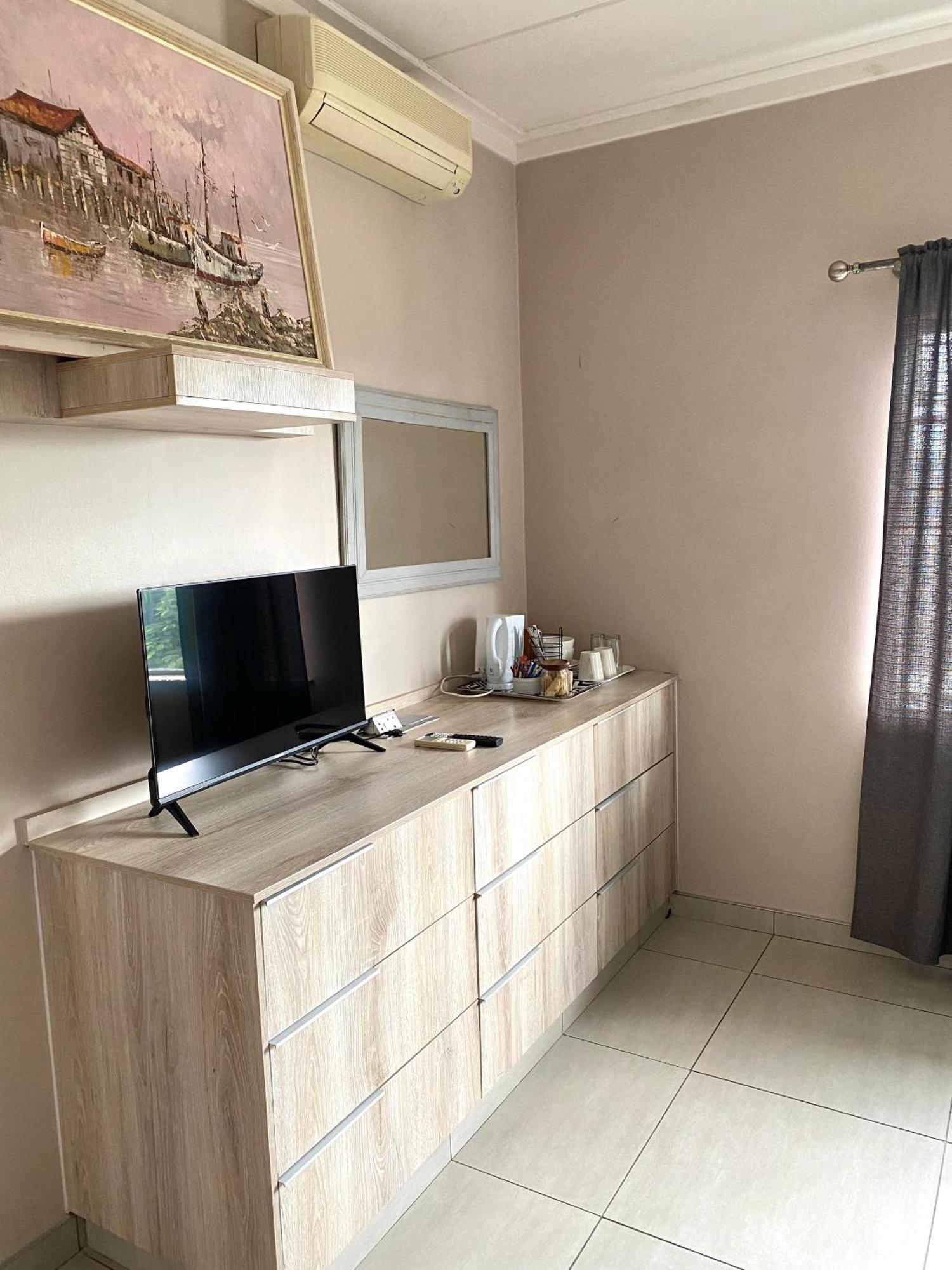 Cavallo Guesthouse Windhoek Luaran gambar